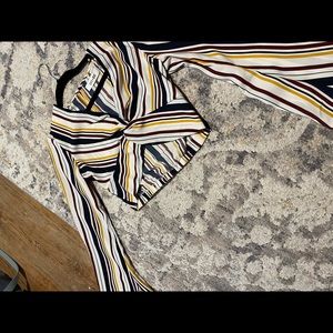 Long sleeve crop top